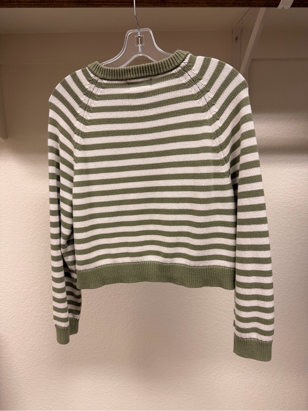 Universal Thread Olive Green & White Striped Button-Front Crop Cardigan - Picture 3 of 3